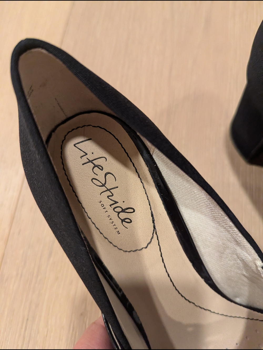 Life Stride Black Mary Jane Block Heel Pumps - Picture 8 of 8